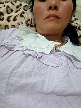 Snapshot of Baby-loveass69 chatting on 02/14/26, 05:29 Baby-loveass69 online show from 02/14/26, 05:29