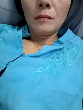 Snapshot of Baby-loveass69 chatting on 02/01/26, 05:49 Baby-loveass69 online show from 02/01/26, 05:49