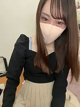 Snapshot of momo_mm chatting on 05/16/26, 12:53 momo mm online show from 05/16/26, 12:53