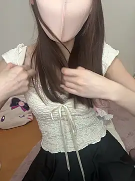 Snapshot of momo_mm chatting on 05/11/26, 03:41 momo mm online show from 05/11/26, 03:41