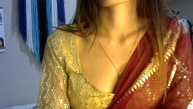 Snapshot of call_me_babyy chatting on 05/13/26, 06:15 call me babyy online show from 05/13/26, 06:15