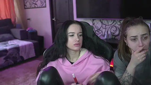 Snapshot of Carolina_G0lden chatting on 02/09/26, 10:24 Carolina G0lden online show from 02/09/26, 10:24