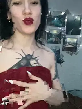 Carolina G0lden online show from 03/05/26, 09:11