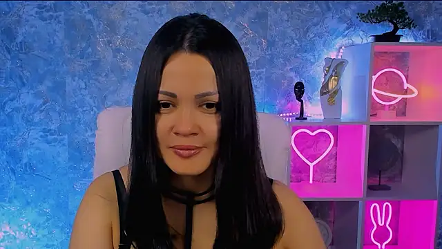 karolina robinson online show from 03/21/26, 12:09