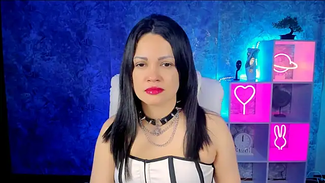 karolina robinson online show from 05/12/26, 11:27