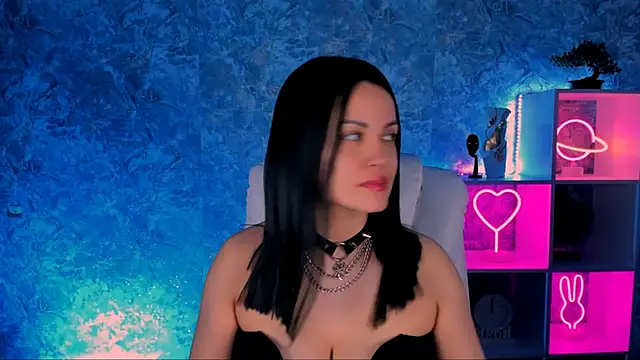 karolina robinson online show from 02/27/26, 12:05