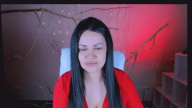 karolina robinson online show from 02/16/26, 11:20