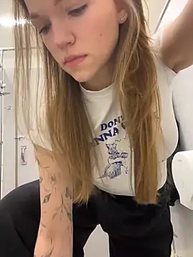 StreetSquirt online show from 03/03/26, 03:46