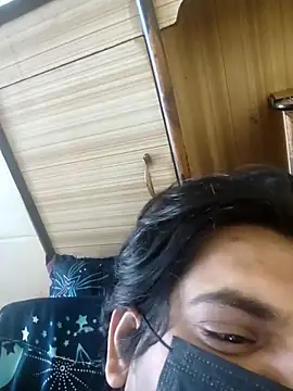 Snapshot of Curvy_Simran chatting on 02/15/26, 08:57 Curvy Simran online show from 02/15/26, 08:57