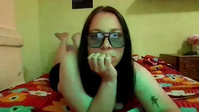 MillaSourety online show from 05/13/26, 10:44