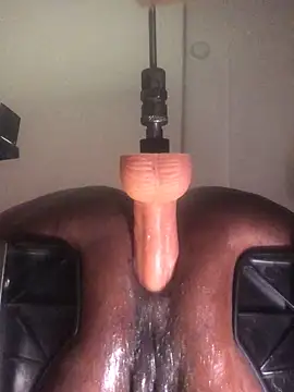 Creamy Kim online show from 04/21/26, 05:41