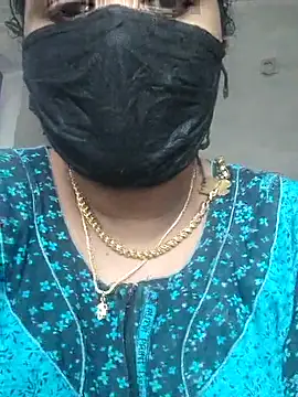 Snapshot of Tamil_Devasri chatting on 02/23/26, 05:52 Tamil Devasri online show from 02/23/26, 05:52