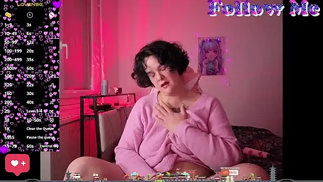 lunatigre4 online show from 03/18/26, 08:10