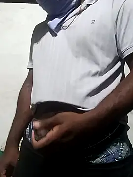Snapshot of babu_bull chatting on 04/16/26, 06:08 babu bull online show from 04/16/26, 06:08