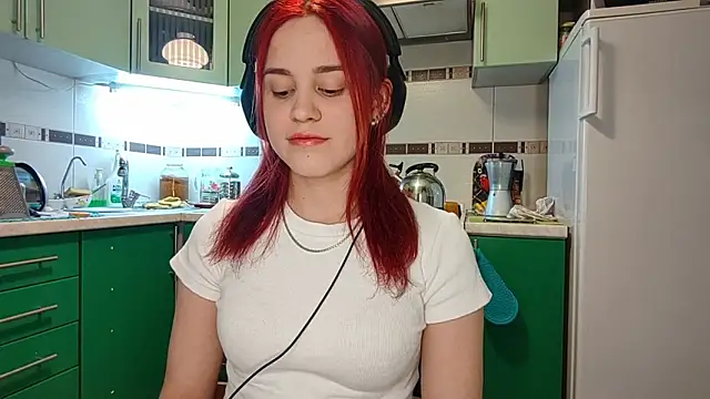 Snapshot of CalandraRolon chatting on 02/19/26, 05:43 CalandraRolon online show from 02/19/26, 05:43