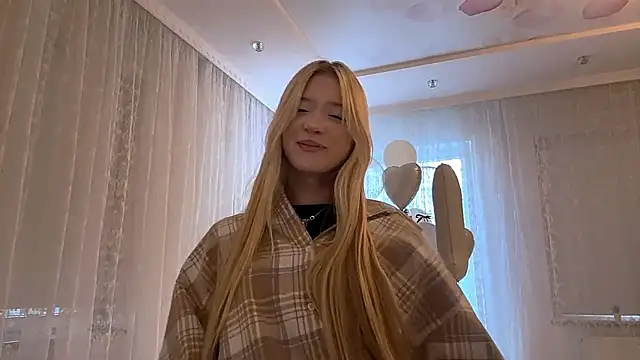 IvyArmbrister online show from 02/11/26, 03:12