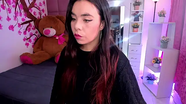 Snapshot of liany_taylor chatting on 02/21/26, 02:46 liany taylor online show from 02/21/26, 02:46