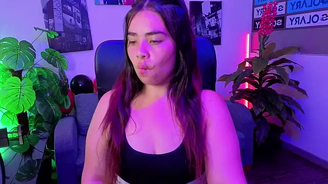 Snapshot of liany_taylor chatting on 02/13/26, 11:27 liany taylor online show from 02/13/26, 11:27