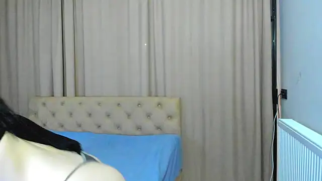 Lesyalisss online show from 05/09/26, 06:44