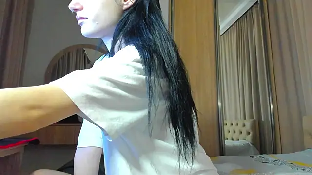 Lesyalisss online show from 05/14/26, 10:40