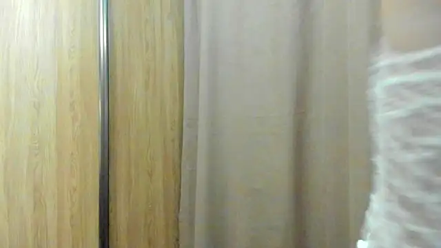 Lesyalisss online show from 04/30/26, 06:15