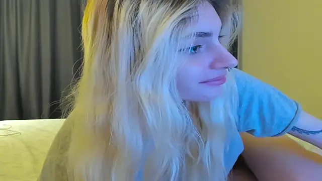 Lesyalisss online show from 03/17/26, 07:06