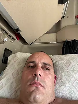 kipsy0 online show from 05/06/26, 04:33