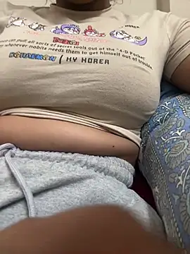 kavyababy00 online show from 05/18/26, 05:56