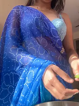 Snapshot of kavyababy00 chatting on 02/16/26, 04:11 kavyababy00 online show from 02/16/26, 04:11