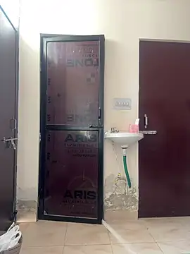 Snapshot of kavyababy00 chatting on 02/28/26, 05:40 kavyababy00 online show from 02/28/26, 05:40