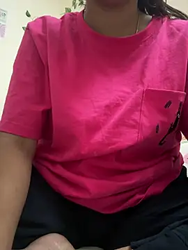 kavyababy00 online show from 04/14/26, 10:04