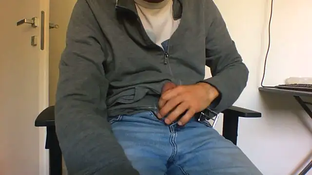 andre italy online show from 05/18/26, 02:33