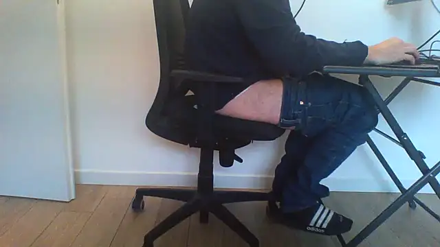 andre italy online show from 04/13/26, 10:30