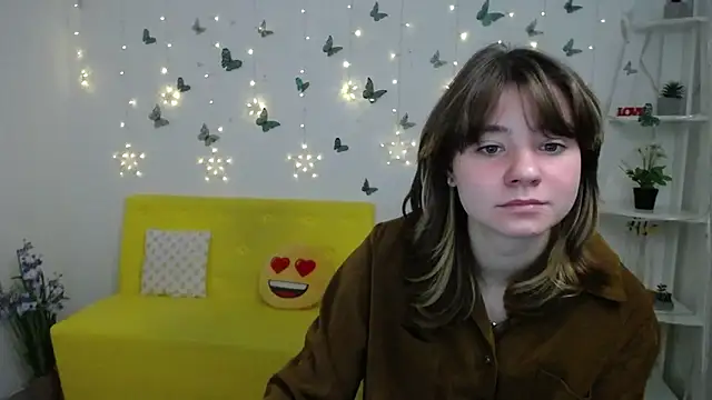 AnnaWest  online show from 03/01/26, 06:35