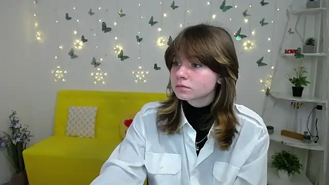 AnnaWest  online show from 02/28/26, 06:24