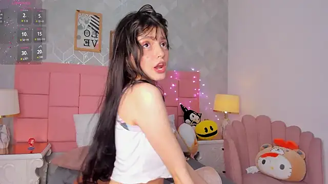 dolly kitter online show from 04/17/26, 12:19