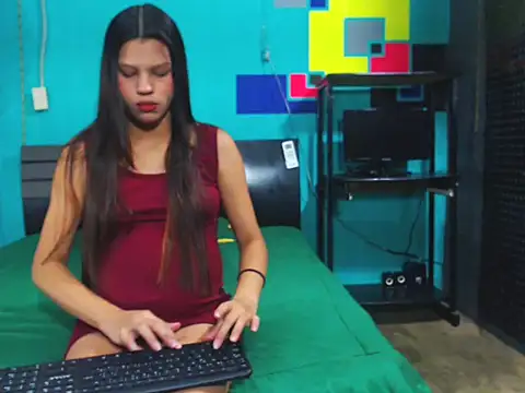 Snapshot of analyn-2027 chatting on 02/01/26, 09:02 analyn-2027 online show from 02/01/26, 09:02