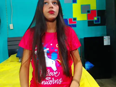 Snapshot of analyn-2027 chatting on 02/05/26, 11:33 analyn-2027 online show from 02/05/26, 11:33