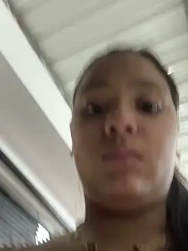 Snapshot of Baby_morena12 chatting on 02/18/26, 03:04 Baby morena12 online show from 02/18/26, 03:04