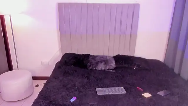 im tiffany  online show from 03/02/26, 05:08