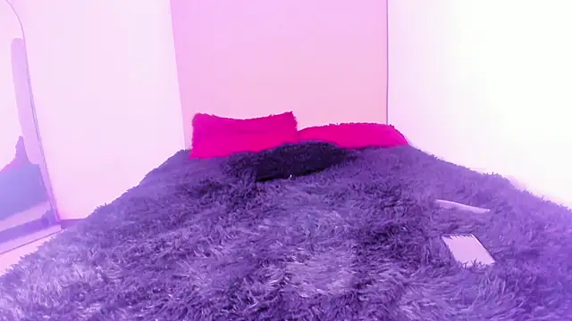 im tiffany  online show from 02/20/26, 04:20