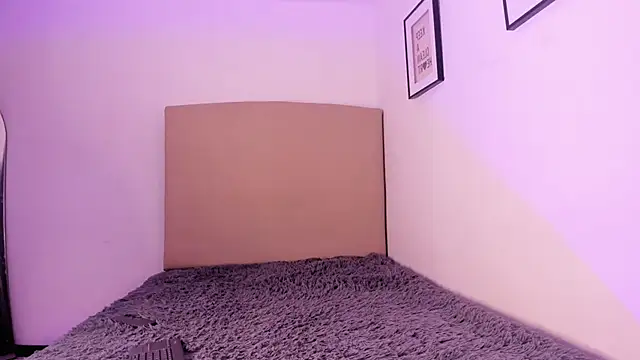 im tiffany  online show from 02/26/26, 04:01