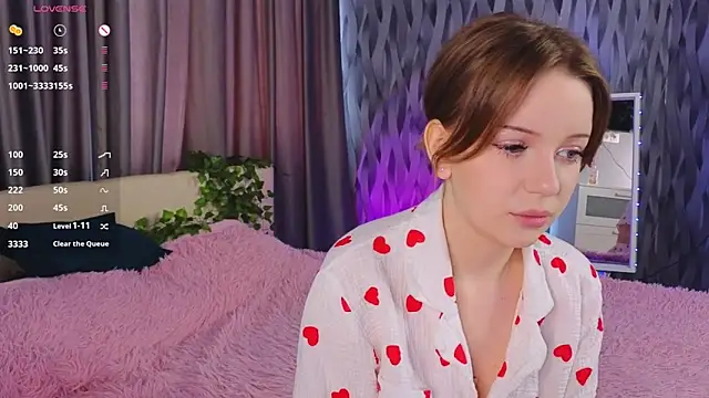 Snapshot of HaggledParasail chatting on 02/20/26, 07:10 HaggledParasail online show from 02/20/26, 07:10