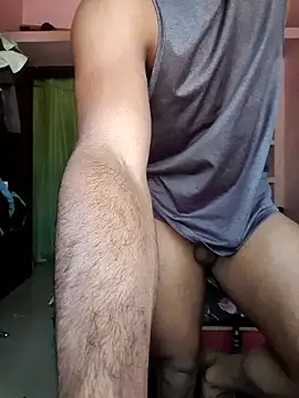 Snapshot of christy_chris7 chatting on 02/22/26, 04:59 christy chris7 online show from 02/22/26, 04:59