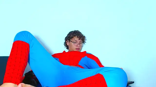 arielnoir6958 online show from 04/04/26, 11:55