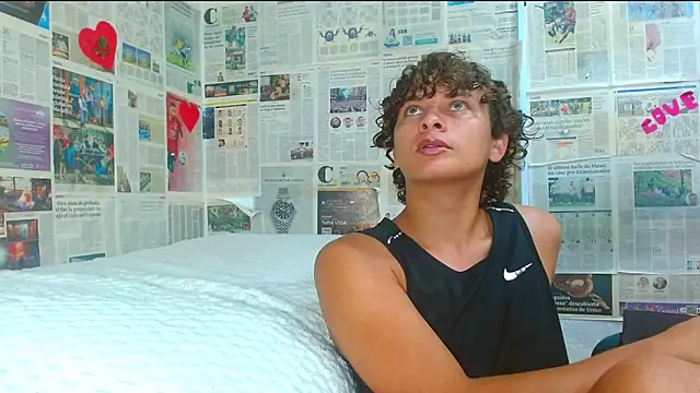 arielnoir6958 online show from 02/18/26, 08:27