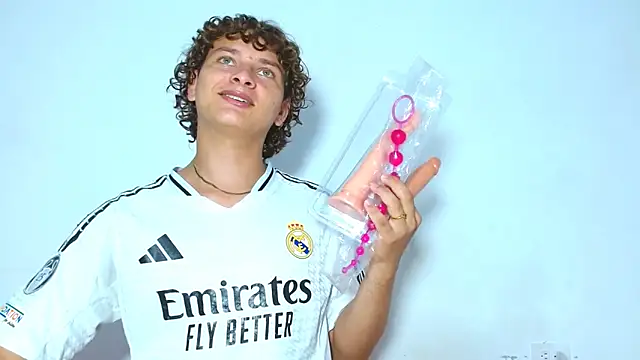 arielnoir6958 online show from 04/03/26, 11:33