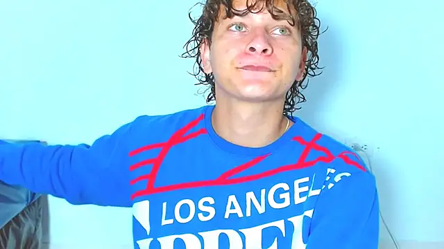 arielnoir6958 online show from 04/16/26, 12:00