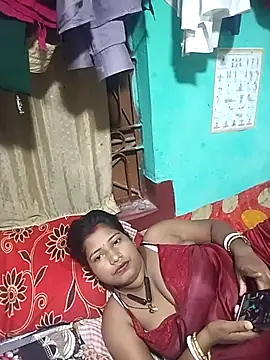 Snapshot of Your_deshibhabi25years chatting on 07/12/26, 10:10 Your deshibhabi25years online show from 07/12/26, 10:10