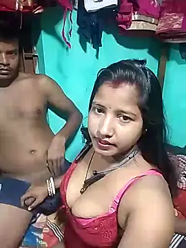Snapshot of Your_deshibhabi25years chatting on 06/13/26, 10:29 Your deshibhabi25years online show from 06/13/26, 10:29